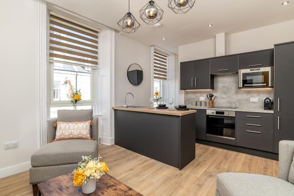 Apartment * Centre * Unique Space *