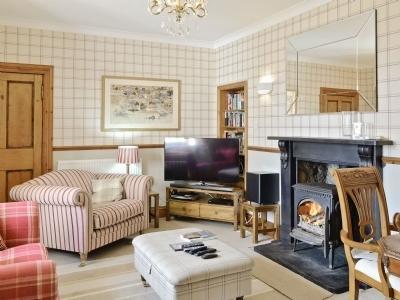 Lighthouse - Coastal, Dolphins Holiday home