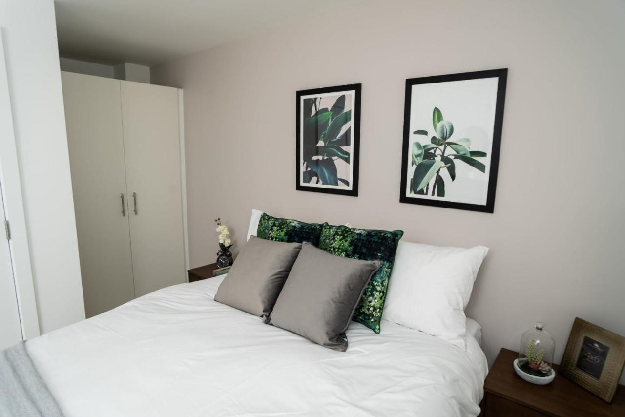 Apartment Chic And At The Point In Aberdeen