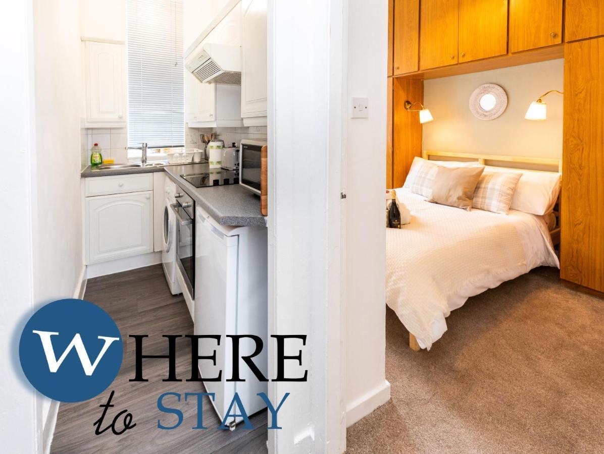 Wheretostay River Side Apartment