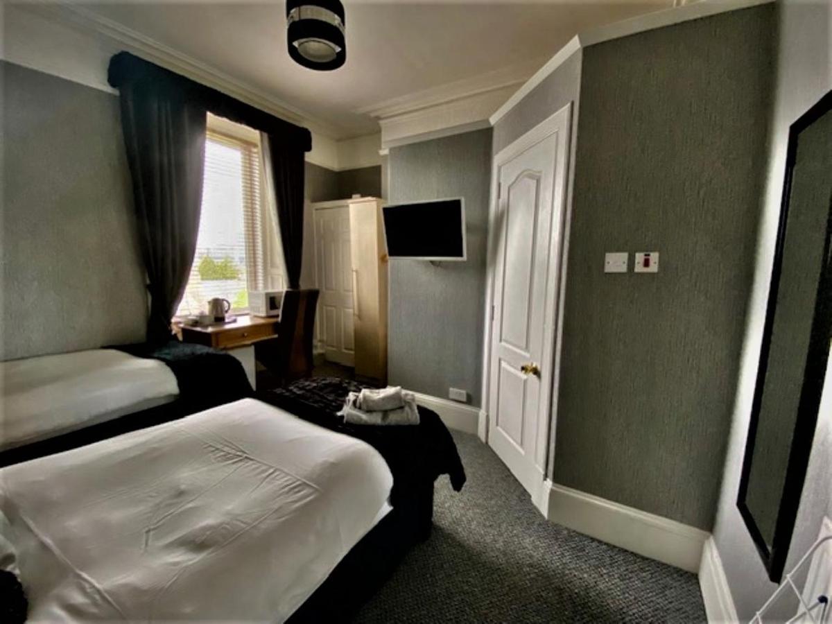 Vaila 3* Aberdeen