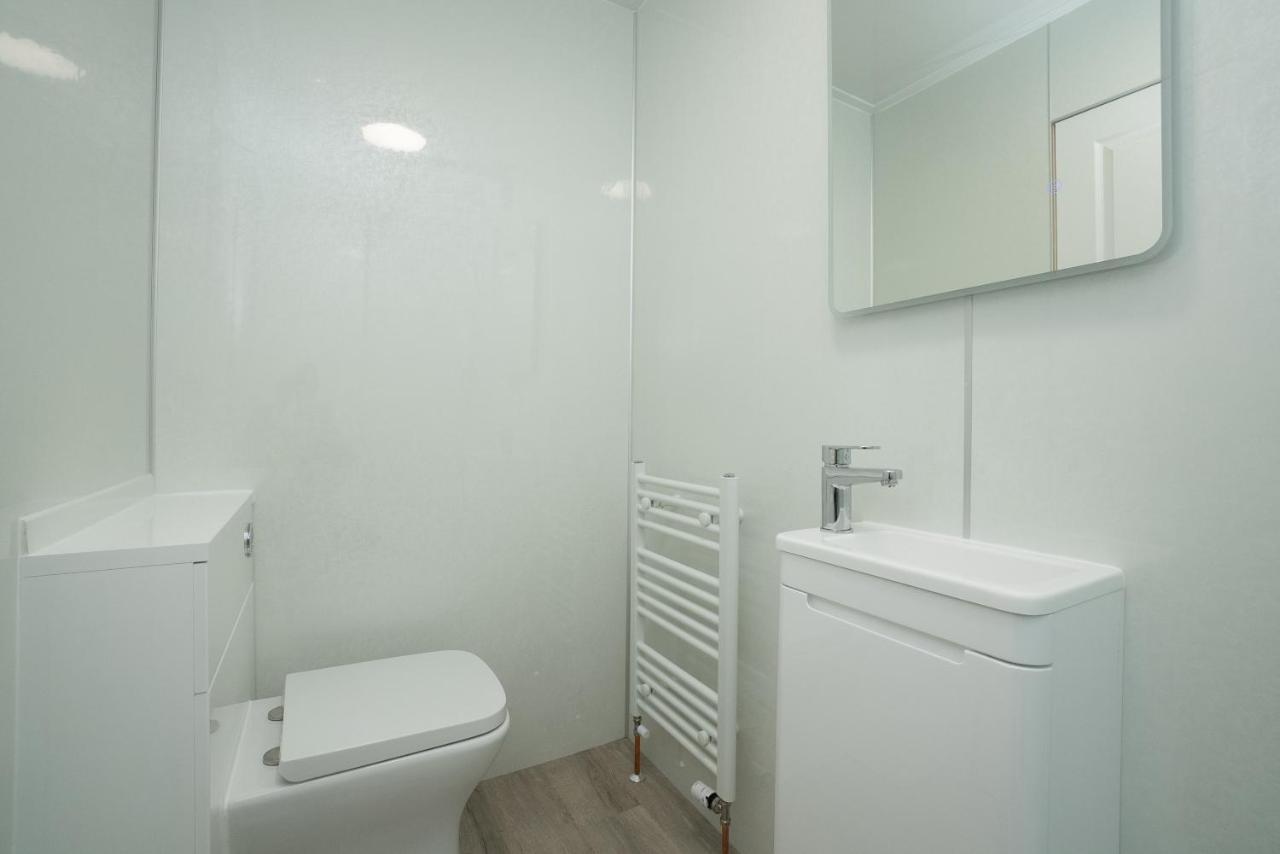 Holiday home Dwellcome Aberdeen: 5-bedroom Garden House With Fast Wi-fi
