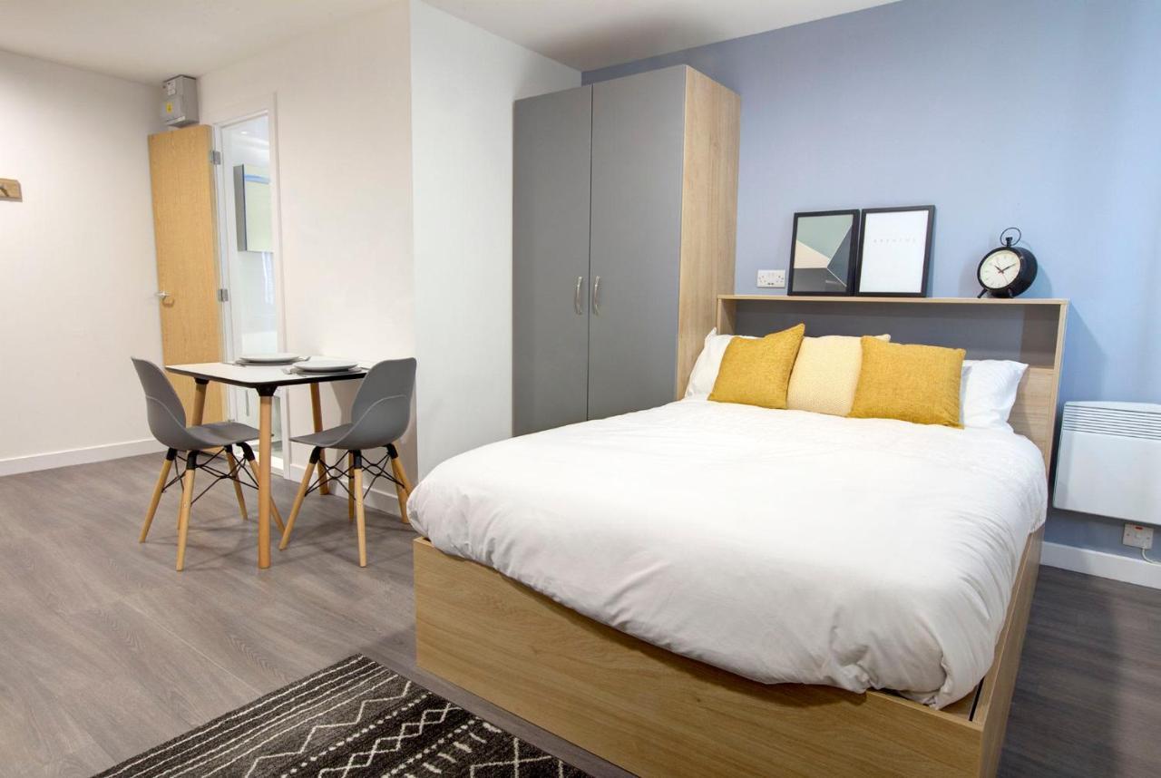 Spacious Studios And Ensuites At Caledon Court In Aberdeen