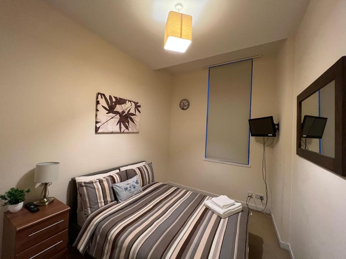Charming 2-bedrooms Centre Apartment-no Party Apartment Aberdeen
