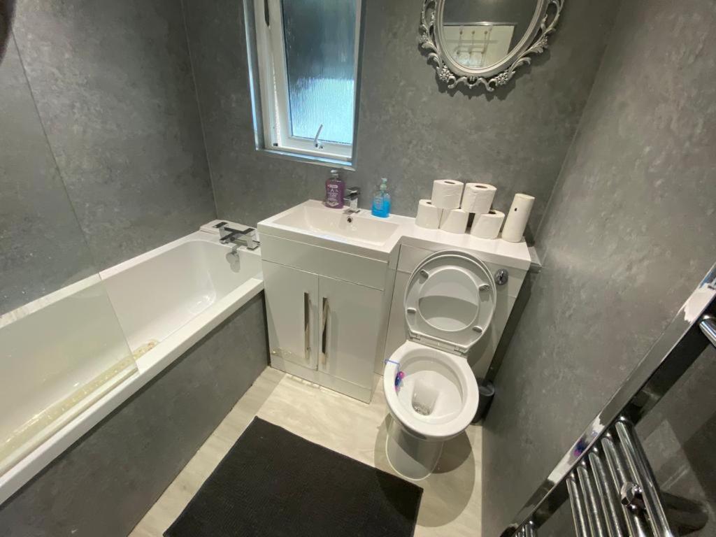 Lovely Private In Sandilands Dr Ab24 Aberdeen