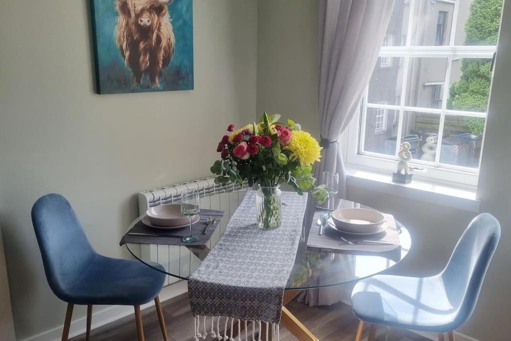 Apartment On Rose Street