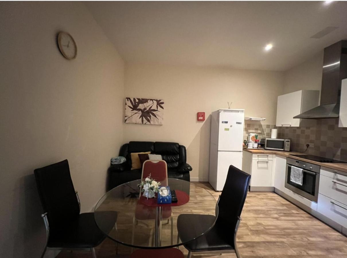 2-bedrooms Apt-no Party Apartment Aberdeen
