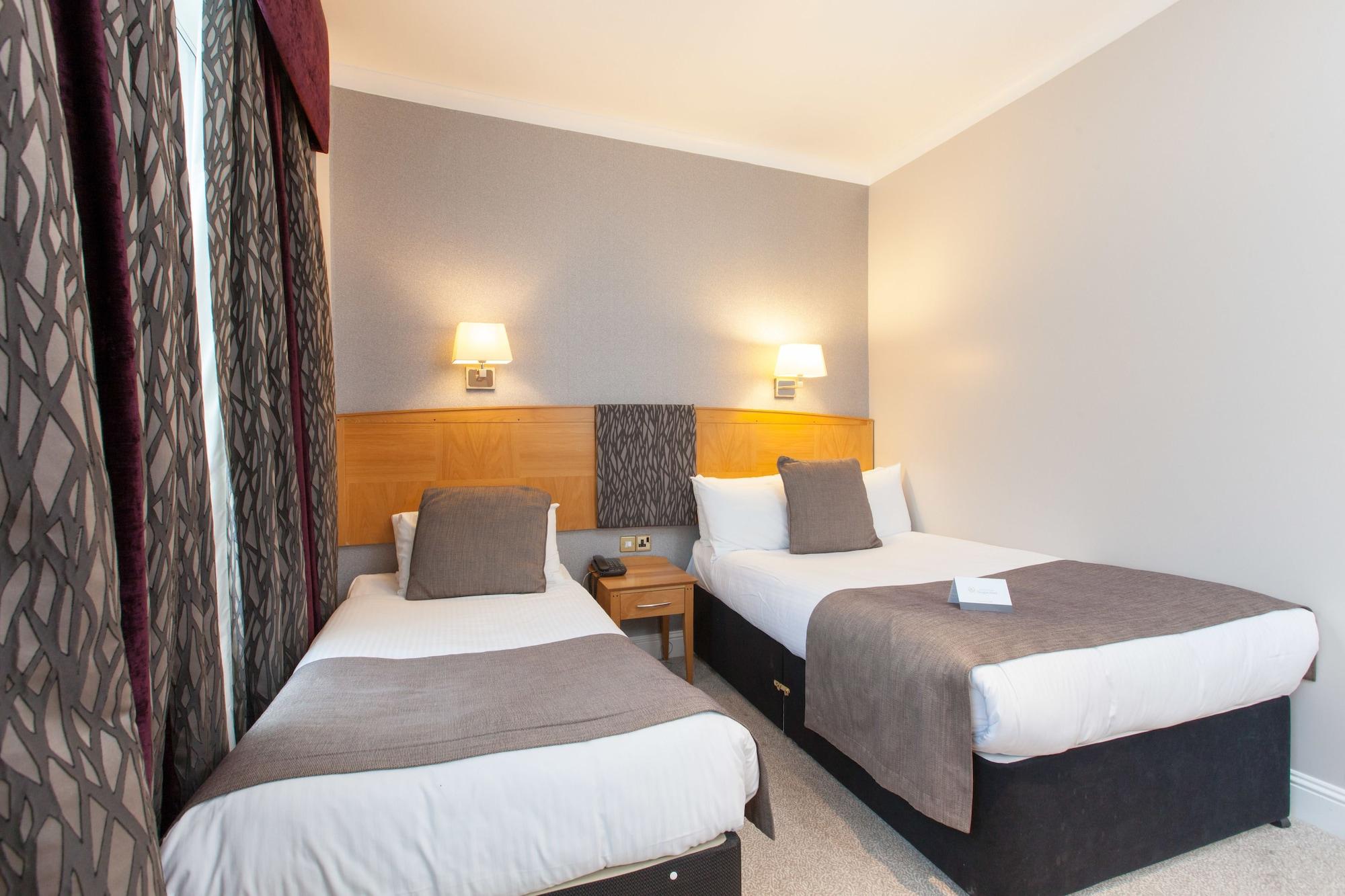 Douglas Hotel Aberdeen