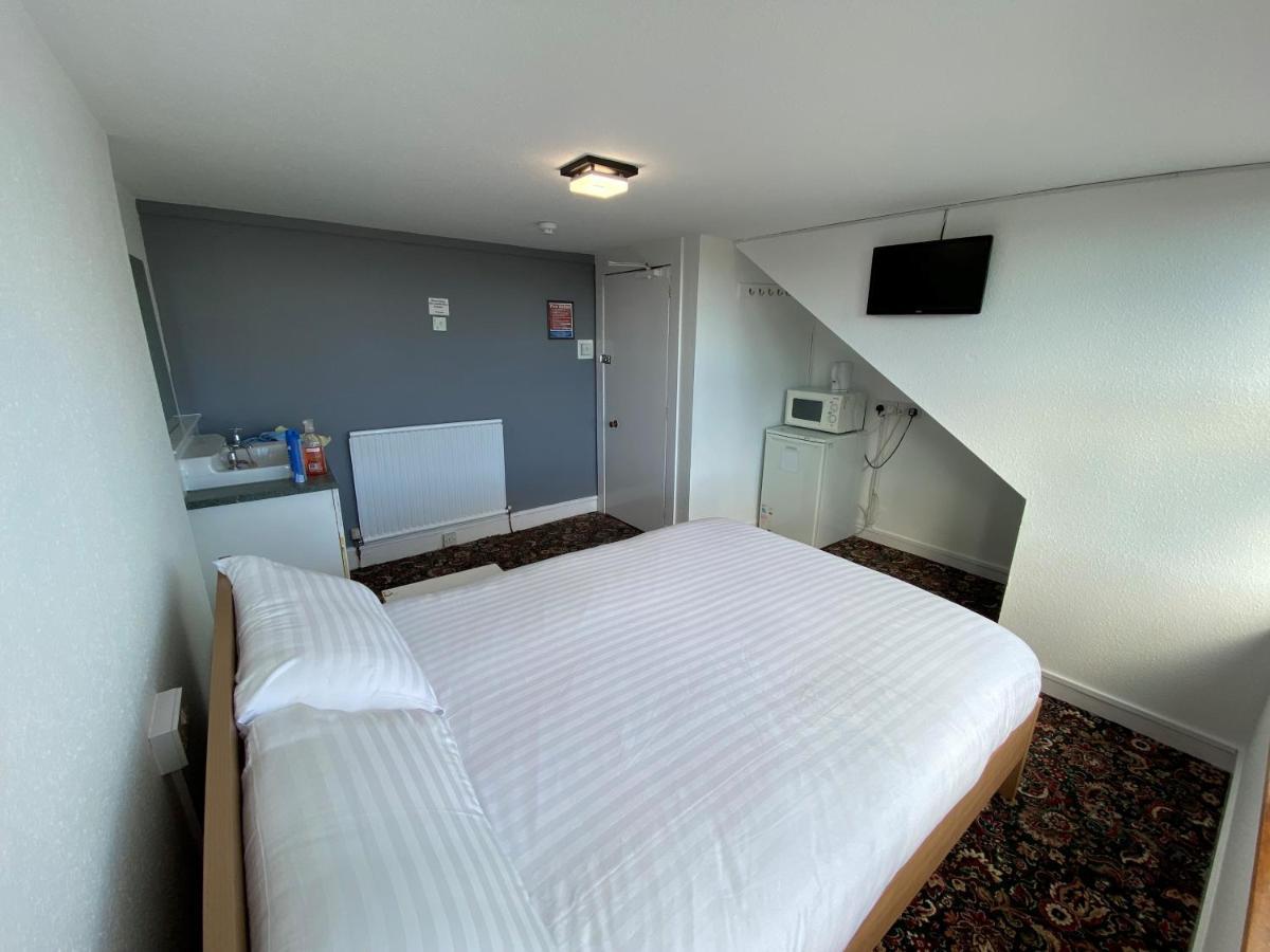 Aaran Guest house