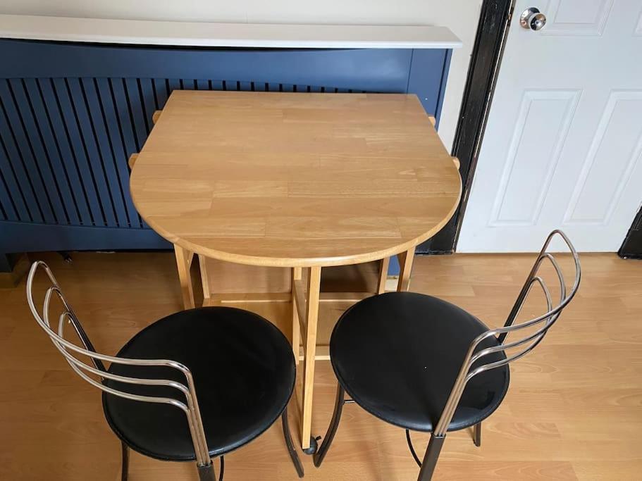 Apartment 2 Bed - P&j Live, Awpr, Airport