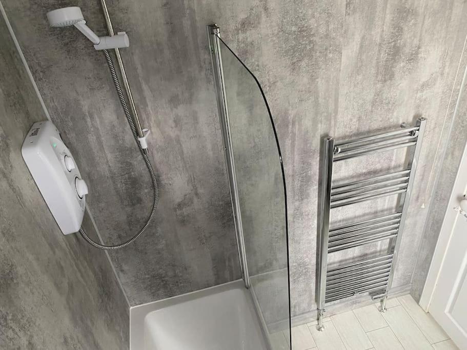 Apartment 2 Bed - P&j Live, Awpr, Airport Aberdeen
