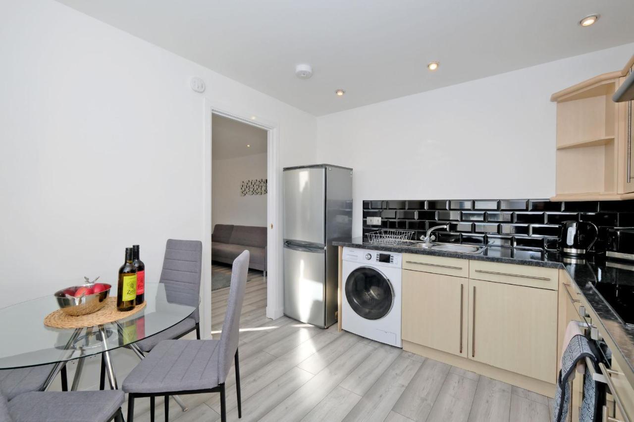 Orange Belgrave Mansions Apartment