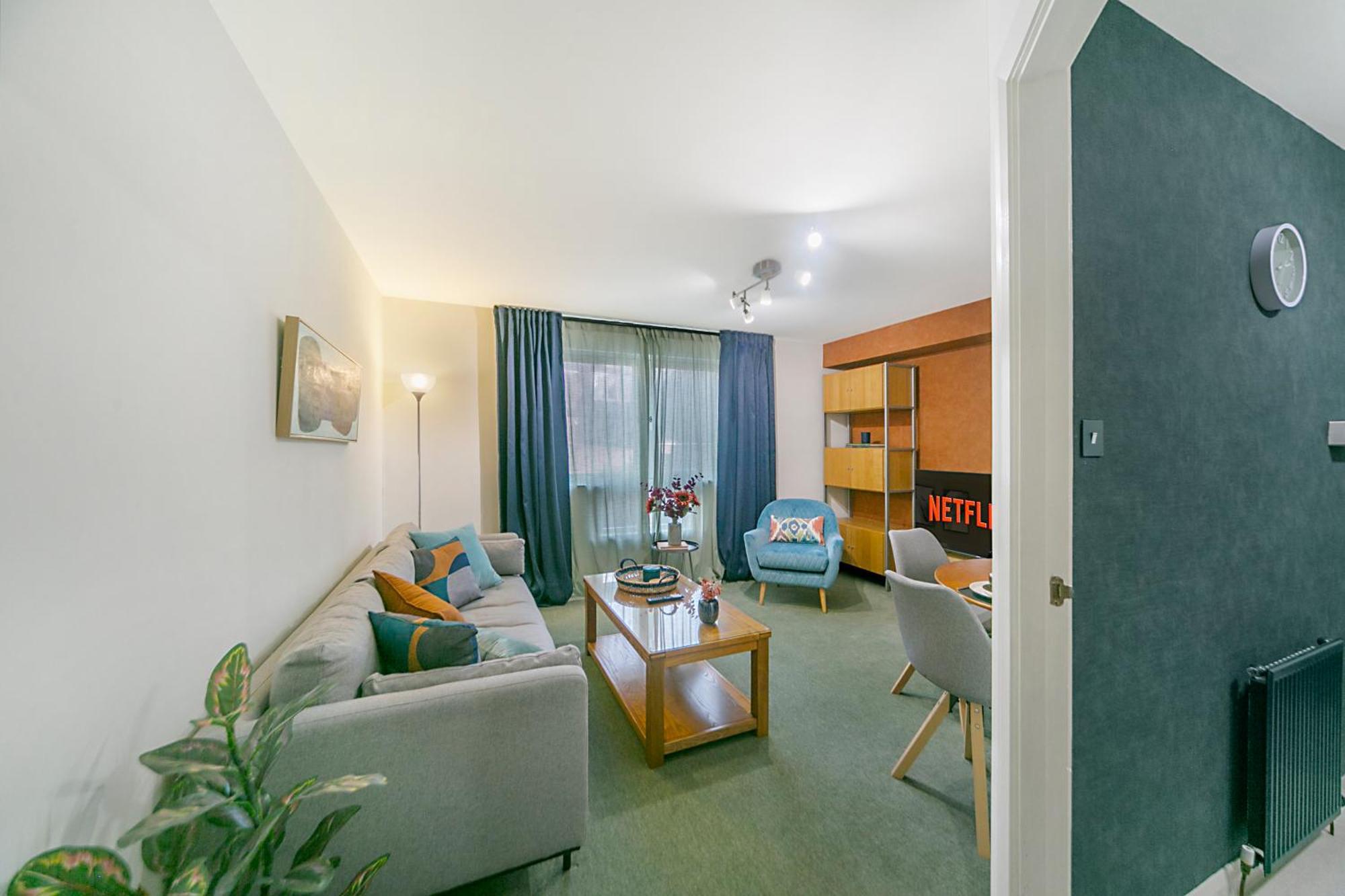 Strawberry Bank ✪ Grampian Lettings Ltd