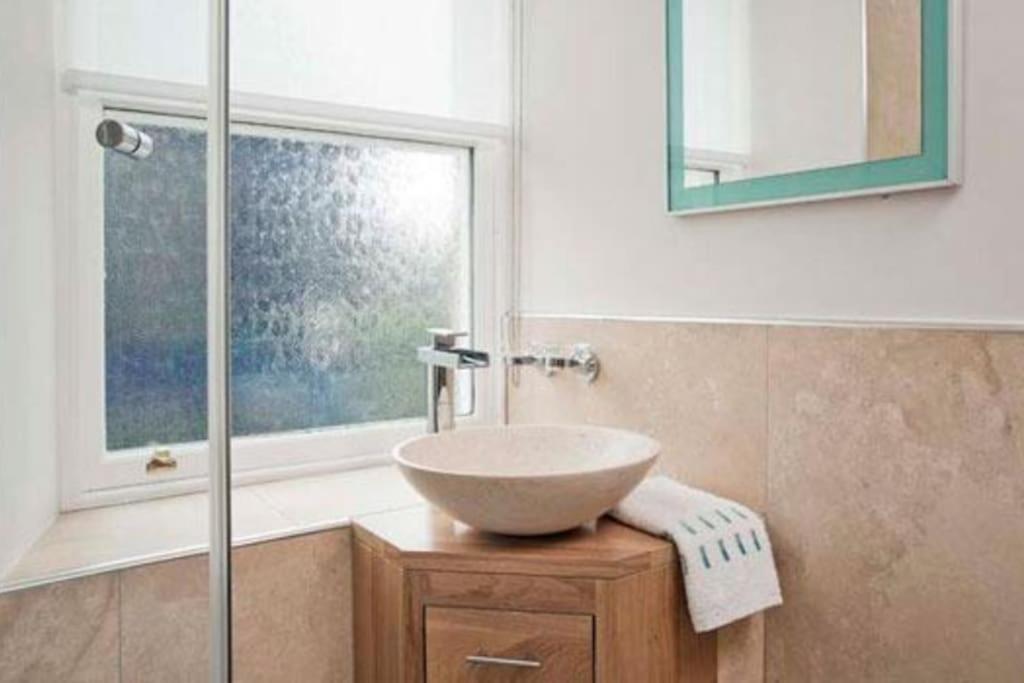 Welcome To Fittie, On The Beach! Holiday home Aberdeen
