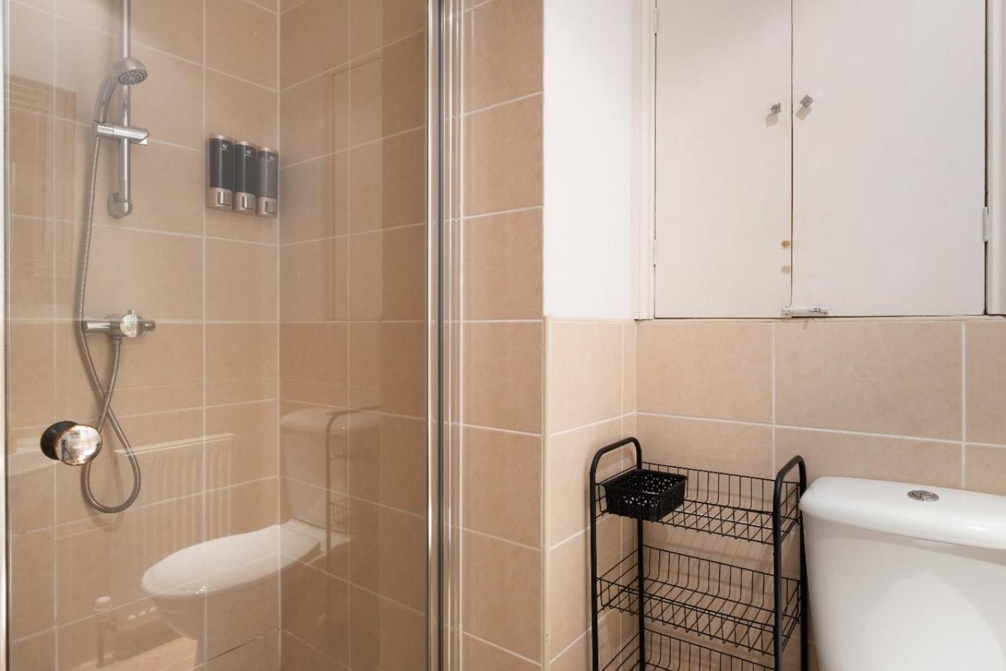 Adelphi Suites By Sensational Short Lets & Serviced With Free Wi-fi Apartment *