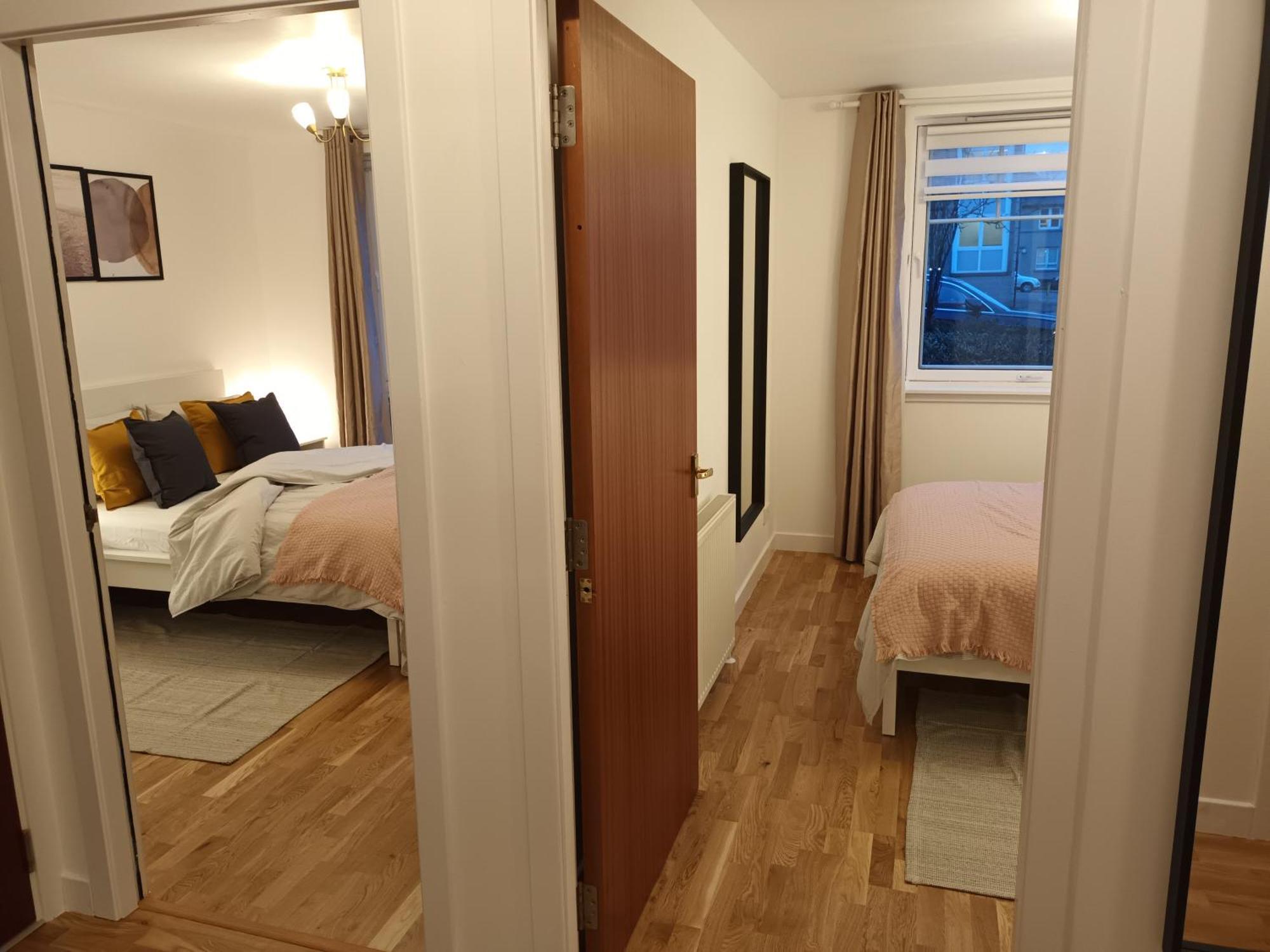 Spacious Elegant 2-br In Centre Aberdeen