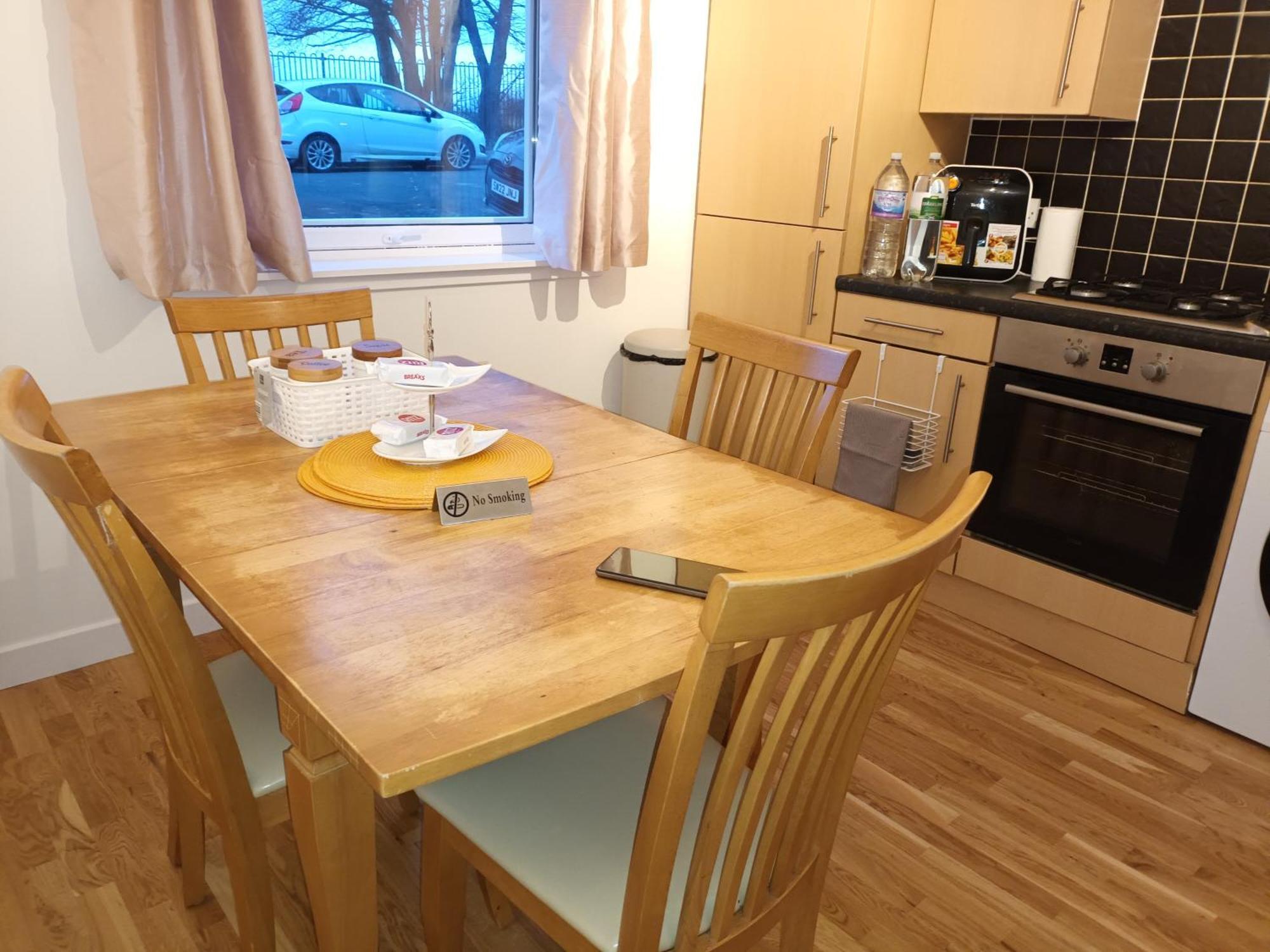 Apartment Spacious Elegant 2-br In Centre