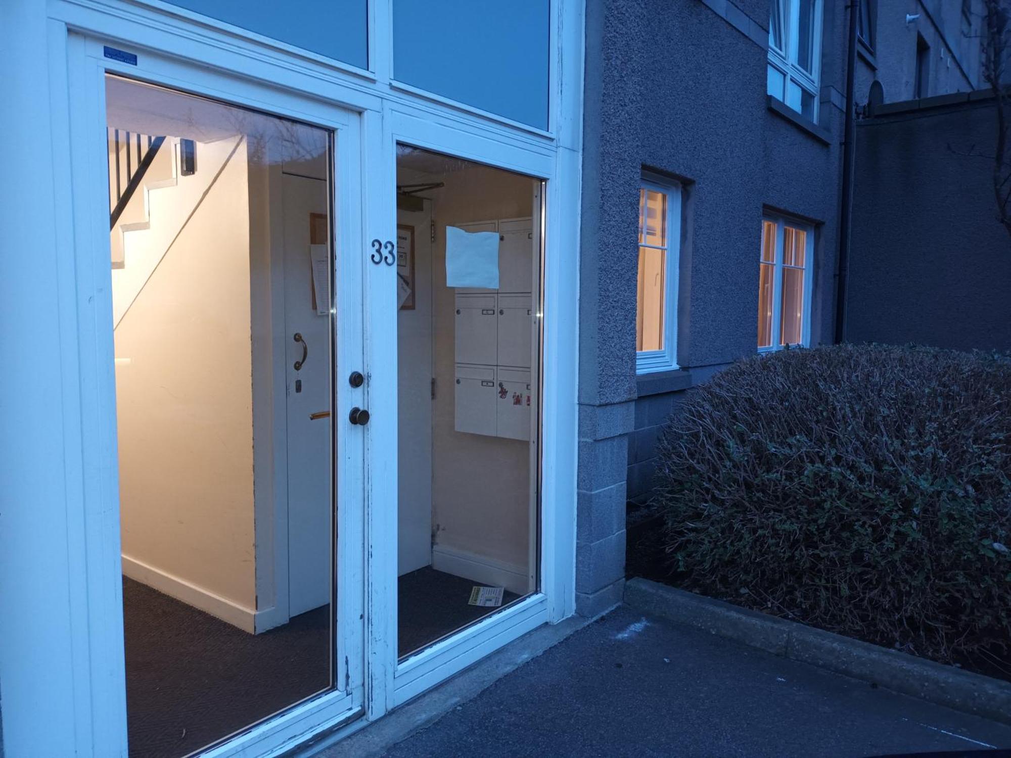Spacious Elegant 2-br In Centre Aberdeen