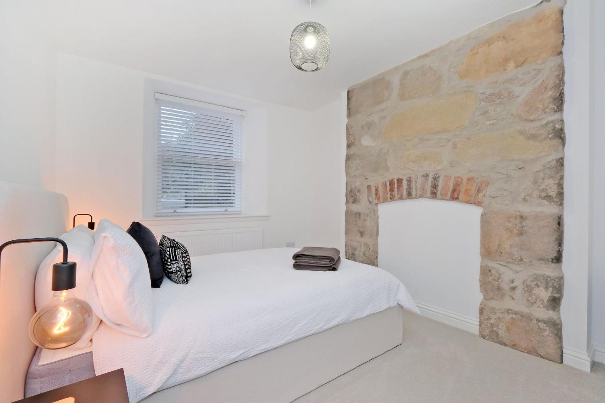 Apartment Ferryhill Place