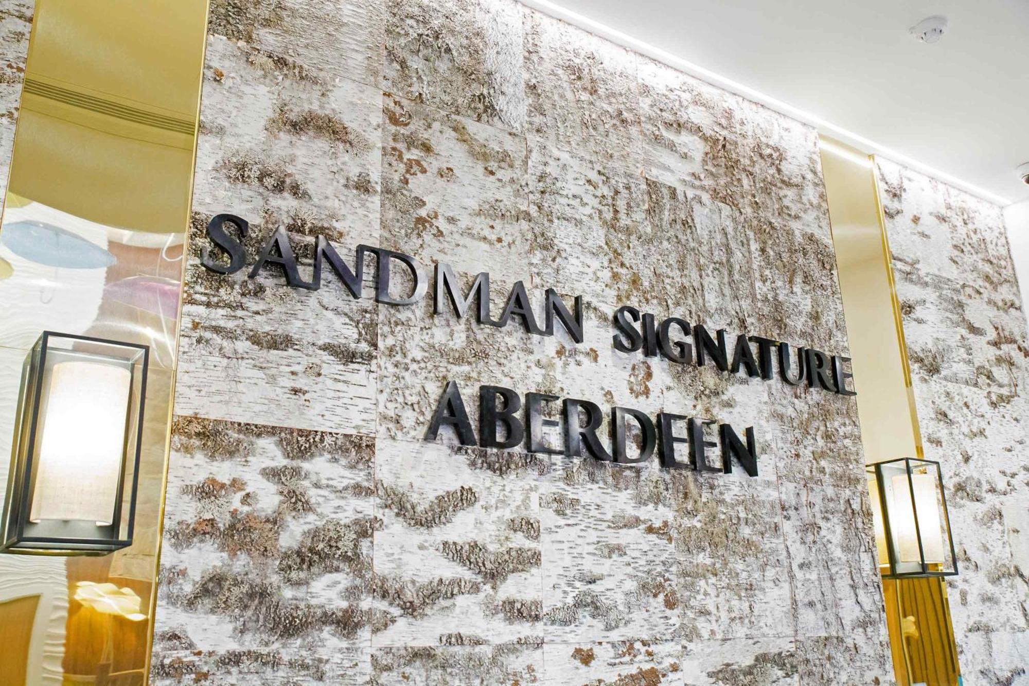Sandman Signature & Aberdeen