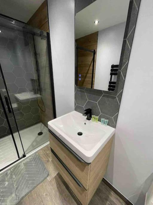 1bedroom Ground Floor