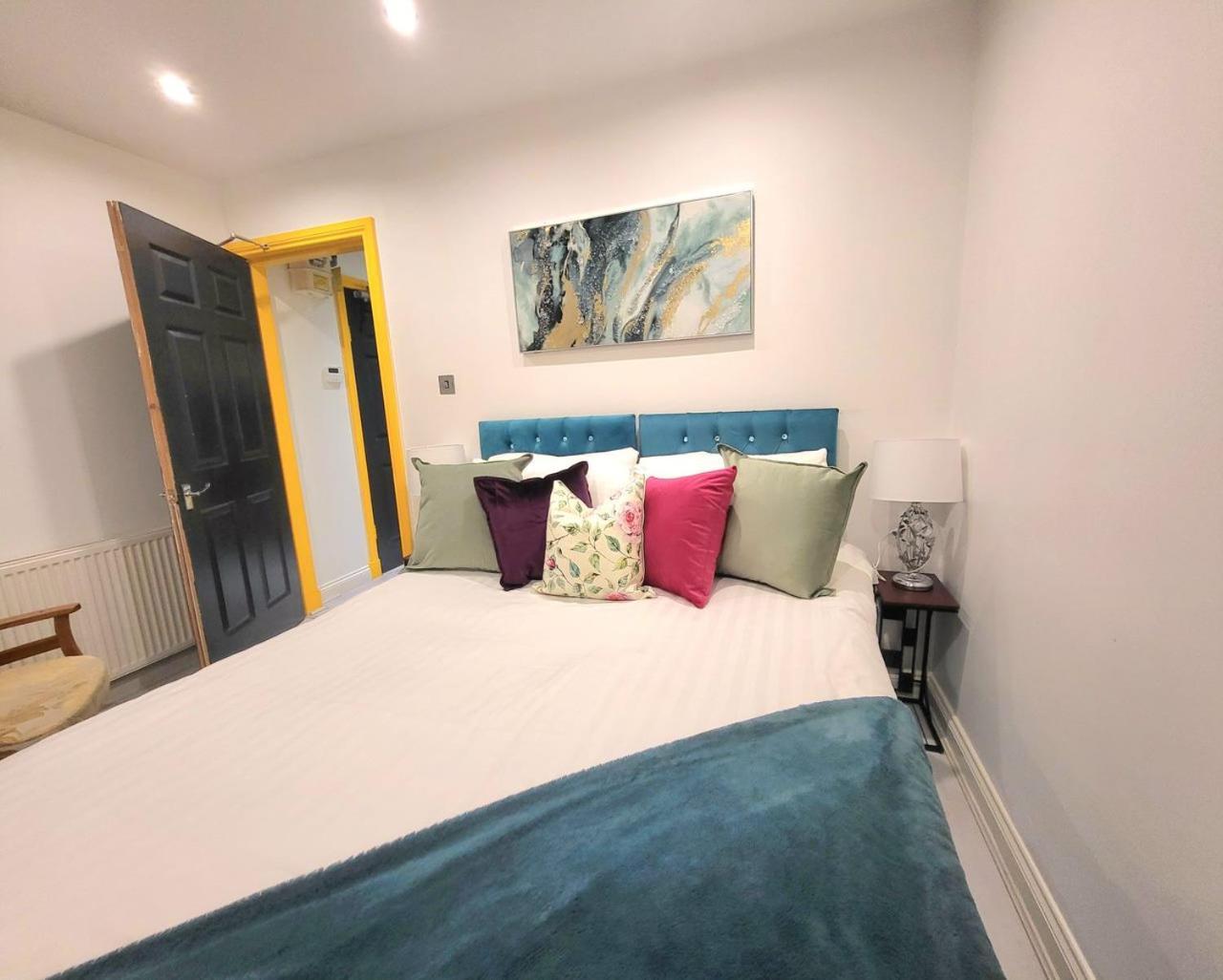 Adelphi Suites By Sensational Short Lets & Serviced With Free Wi-fi Aberdeen