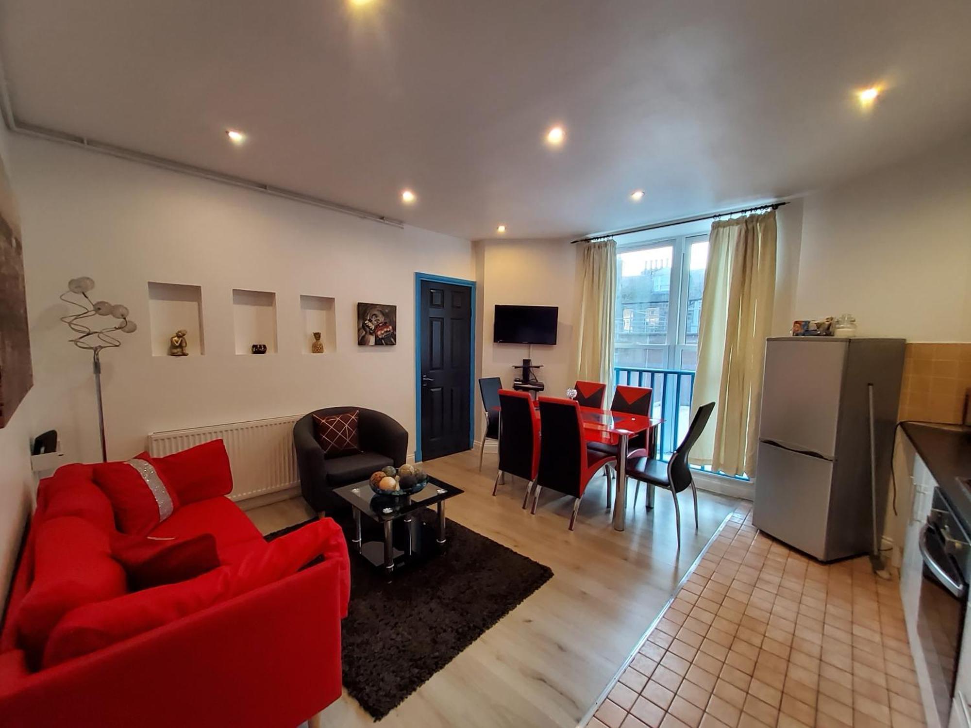 Adelphi Suites By Sensational Short Lets & Serviced With Free Wi-fi Apartment