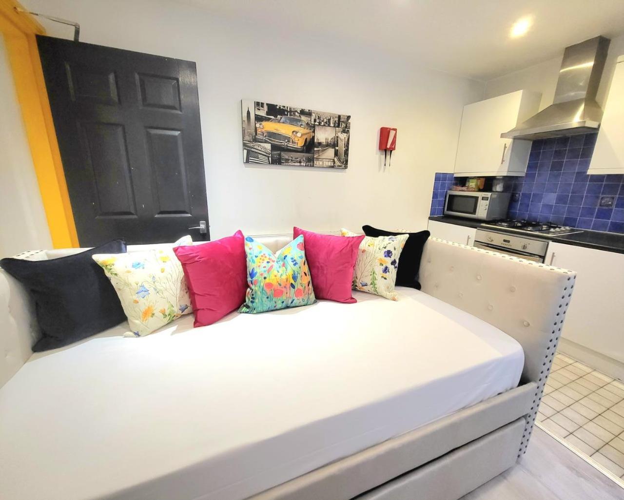 Adelphi Suites By Sensational Short Lets & Serviced With Free Wi-fi