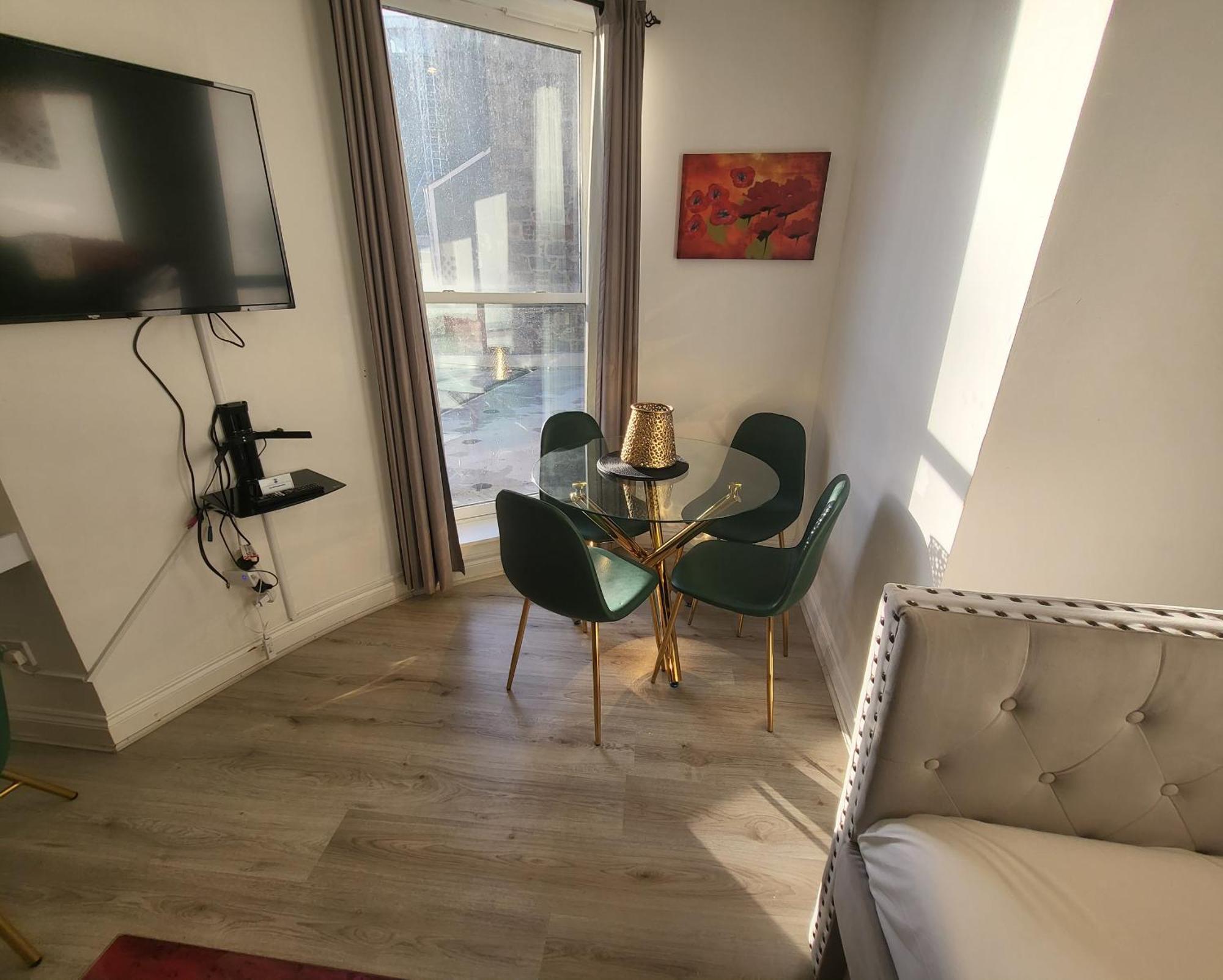 Adelphi Suites By Sensational Short Lets & Serviced With Free Wi-fi * Aberdeen