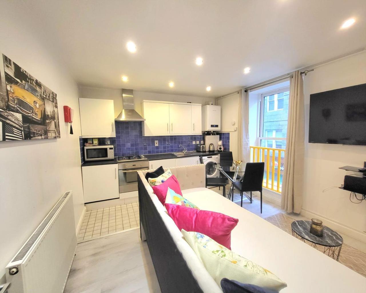 Adelphi Suites By Sensational Short Lets & Serviced With Free Wi-fi * Aberdeen