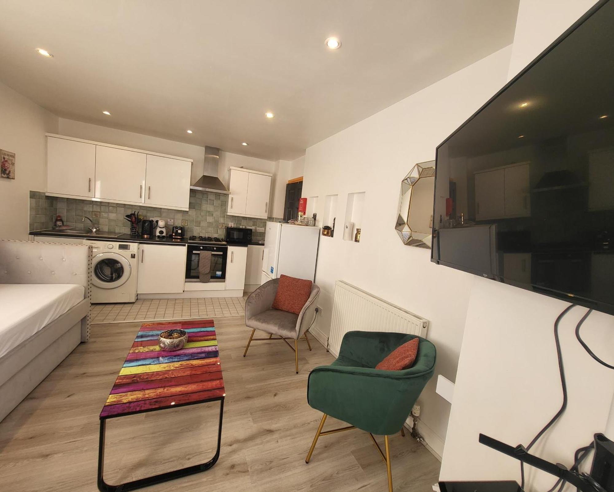 Apartment Adelphi Suites By Sensational Short Lets & Serviced With Free Wi-fi