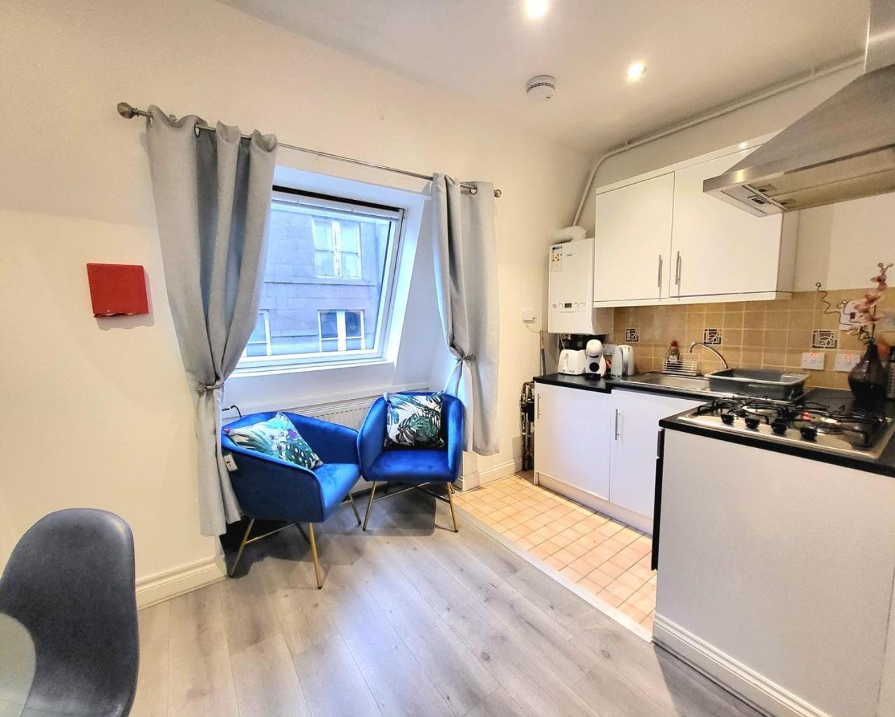 Adelphi Suites By Sensational Short Lets & Serviced With Free Wi-fi Apartment *