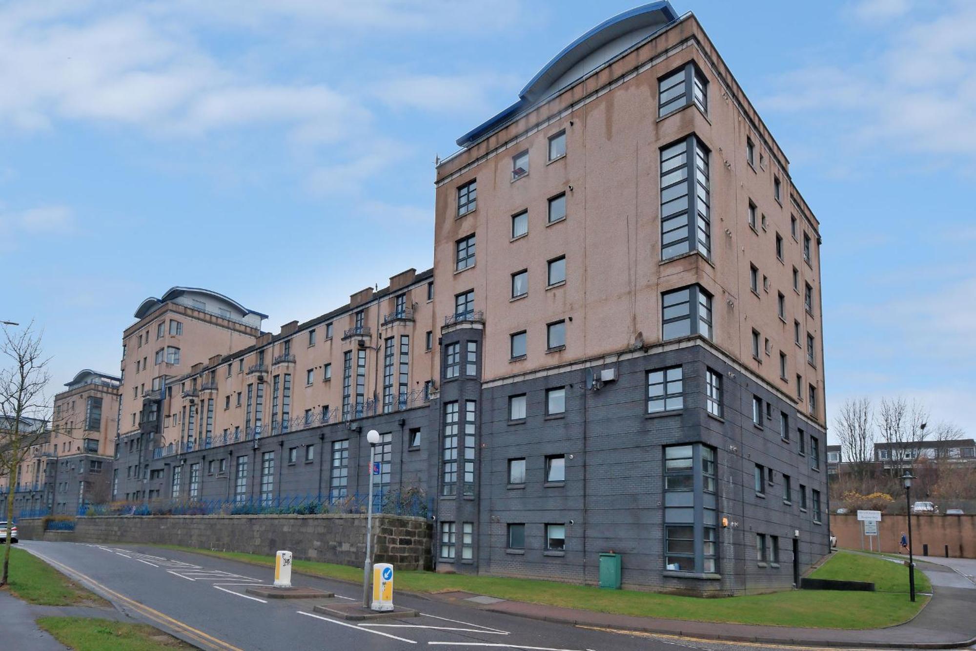 Riverview-2br-sleeps4-citycentre-parking-fastwifi * Aberdeen