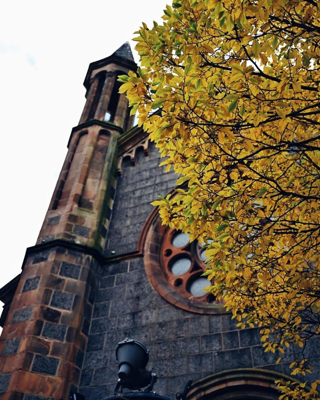 Modern & Cosy In The Heart Of The Historic Old Town Of Aberdeen, Free Wifi, Free Parking *