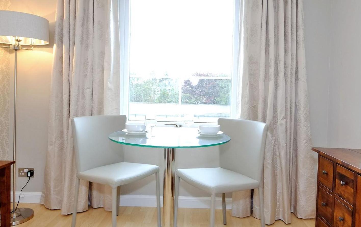 Fonthill - Central, Free Parking Off Street Apartment Aberdeen