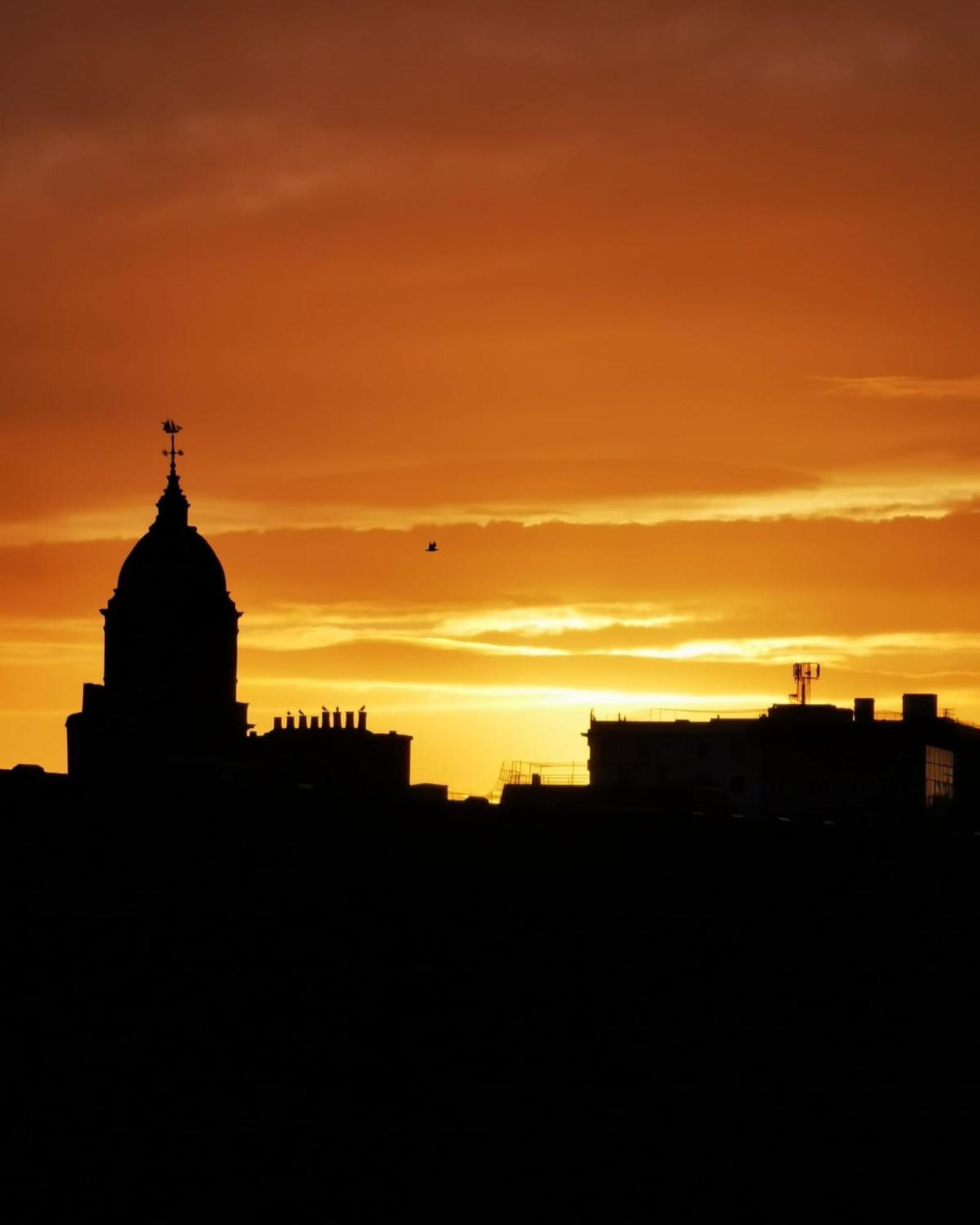 Modern & Cosy In The Heart Of The Historic Old Town Of Aberdeen, Free Wifi, Free Parking * Aberdeen