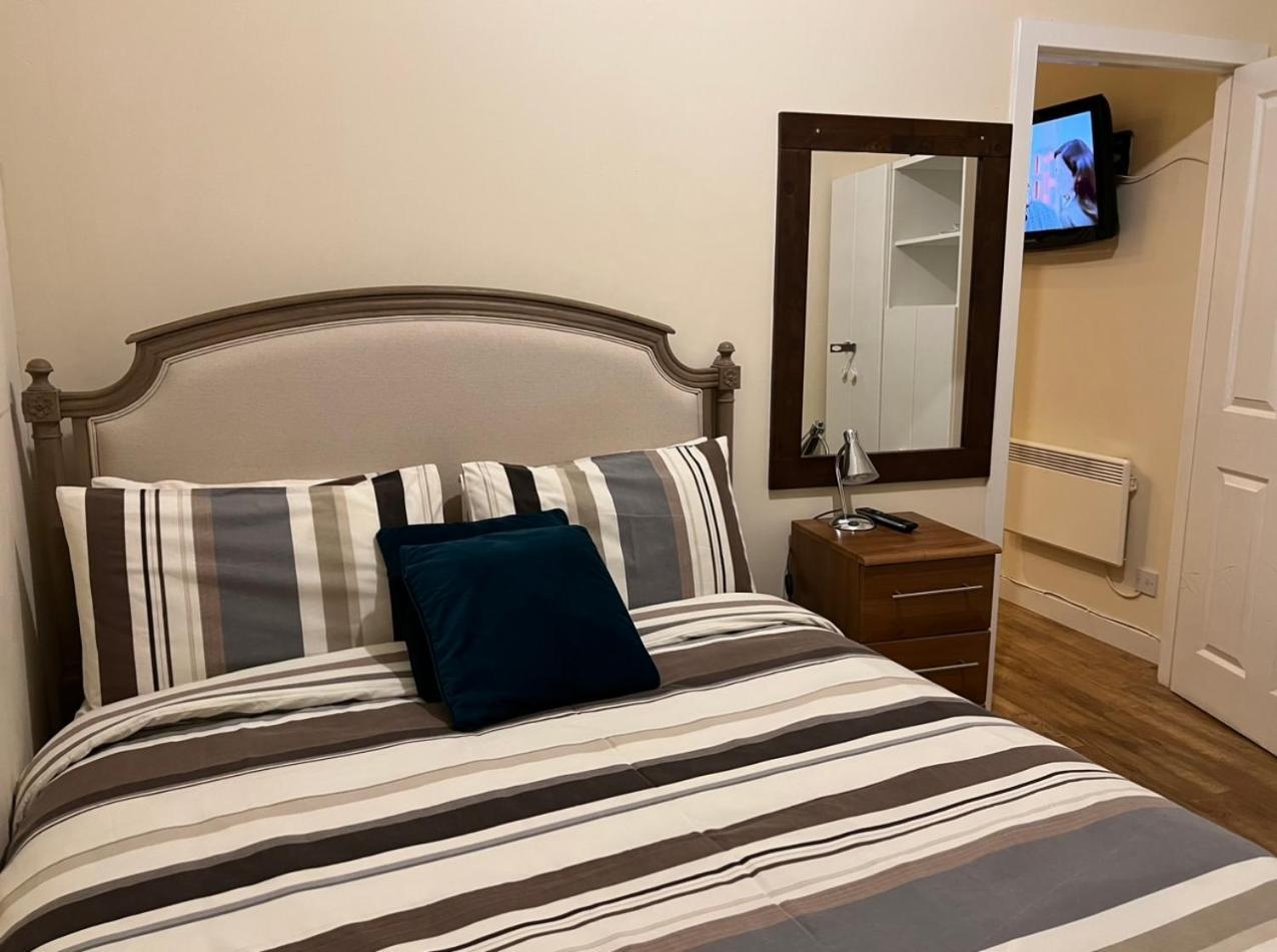 2-bedrooms Apt-no Party Apartment