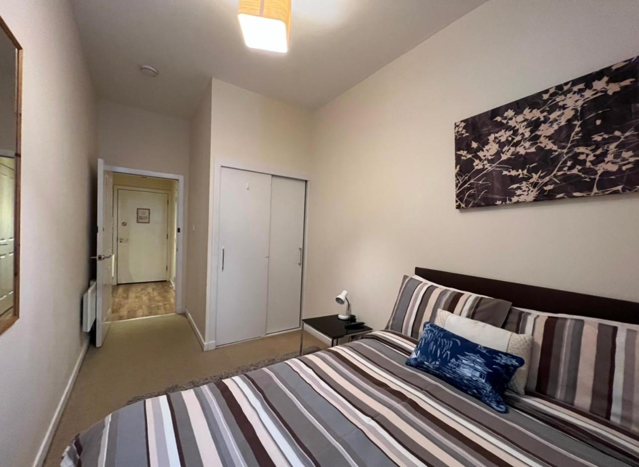 2-bedrooms Apt-no Party *