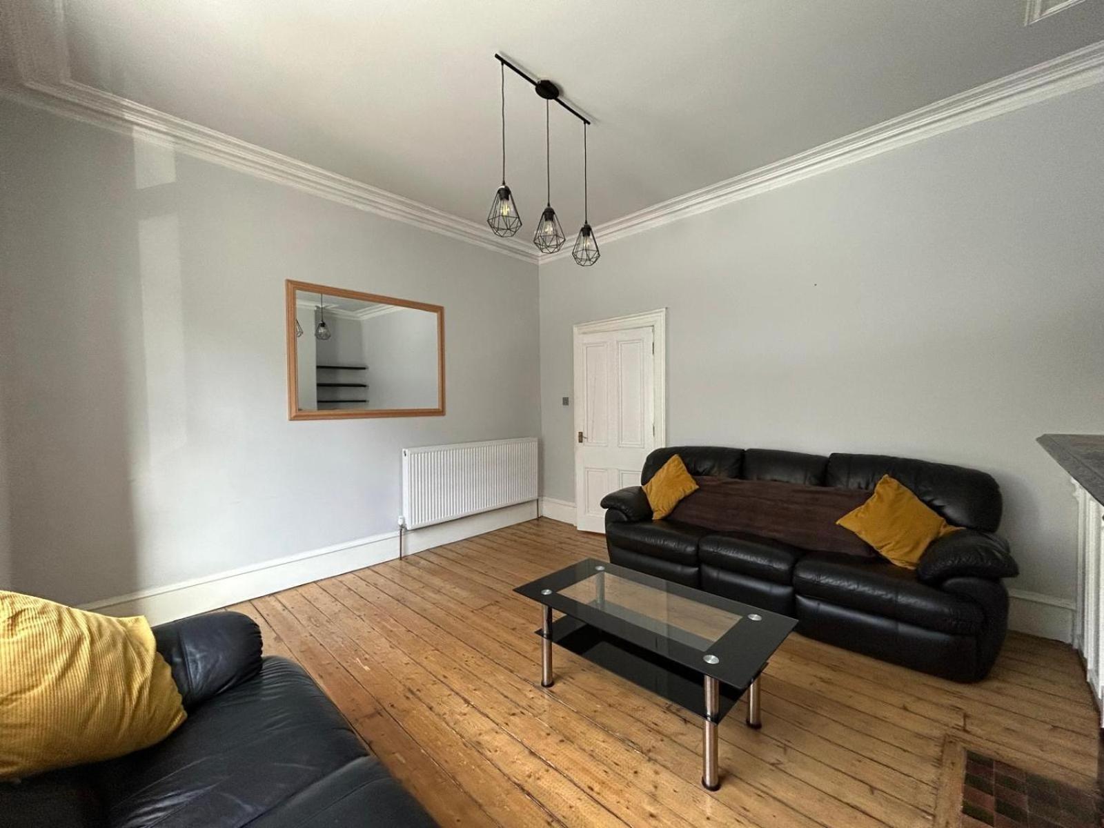 Howburn Place Apartment