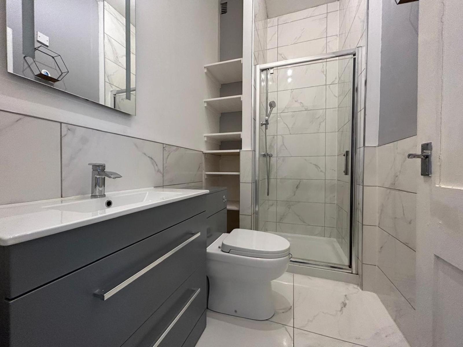 Apartment Howburn Place