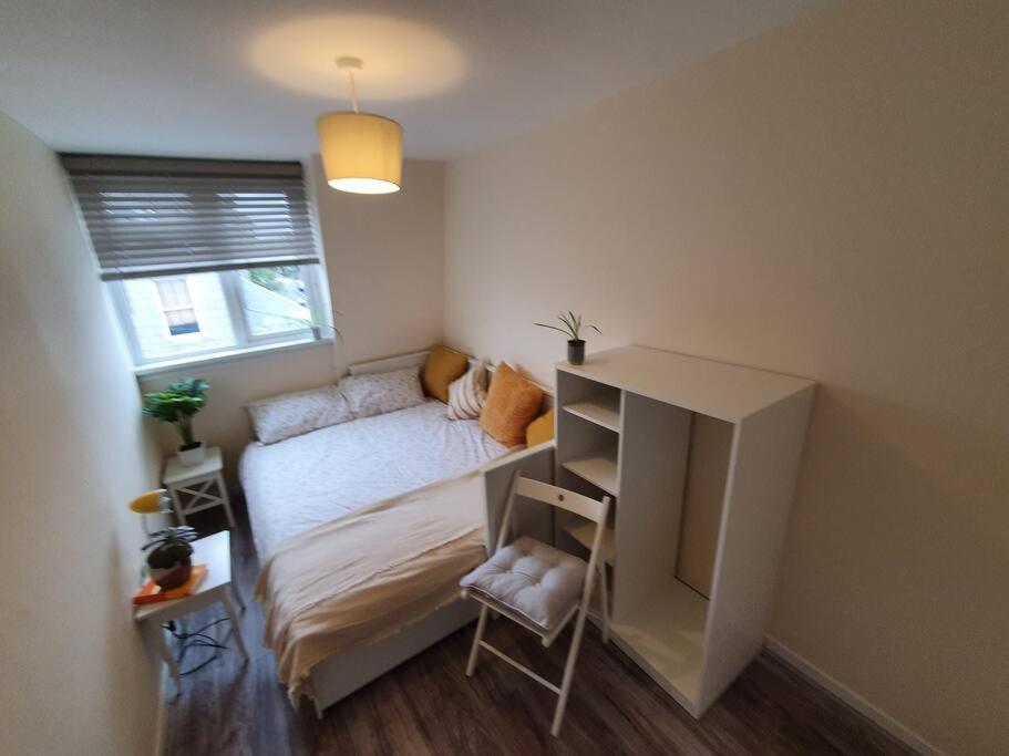 Lovely, Comfortable And Bright 3 Bedroom Floor Flat In Centre Apartment Aberdeen