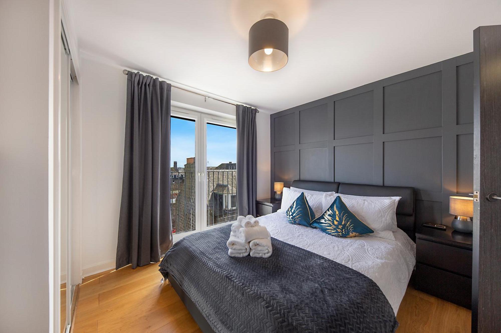 Mearns Street Penthouse - Grampian Lettings Ltd