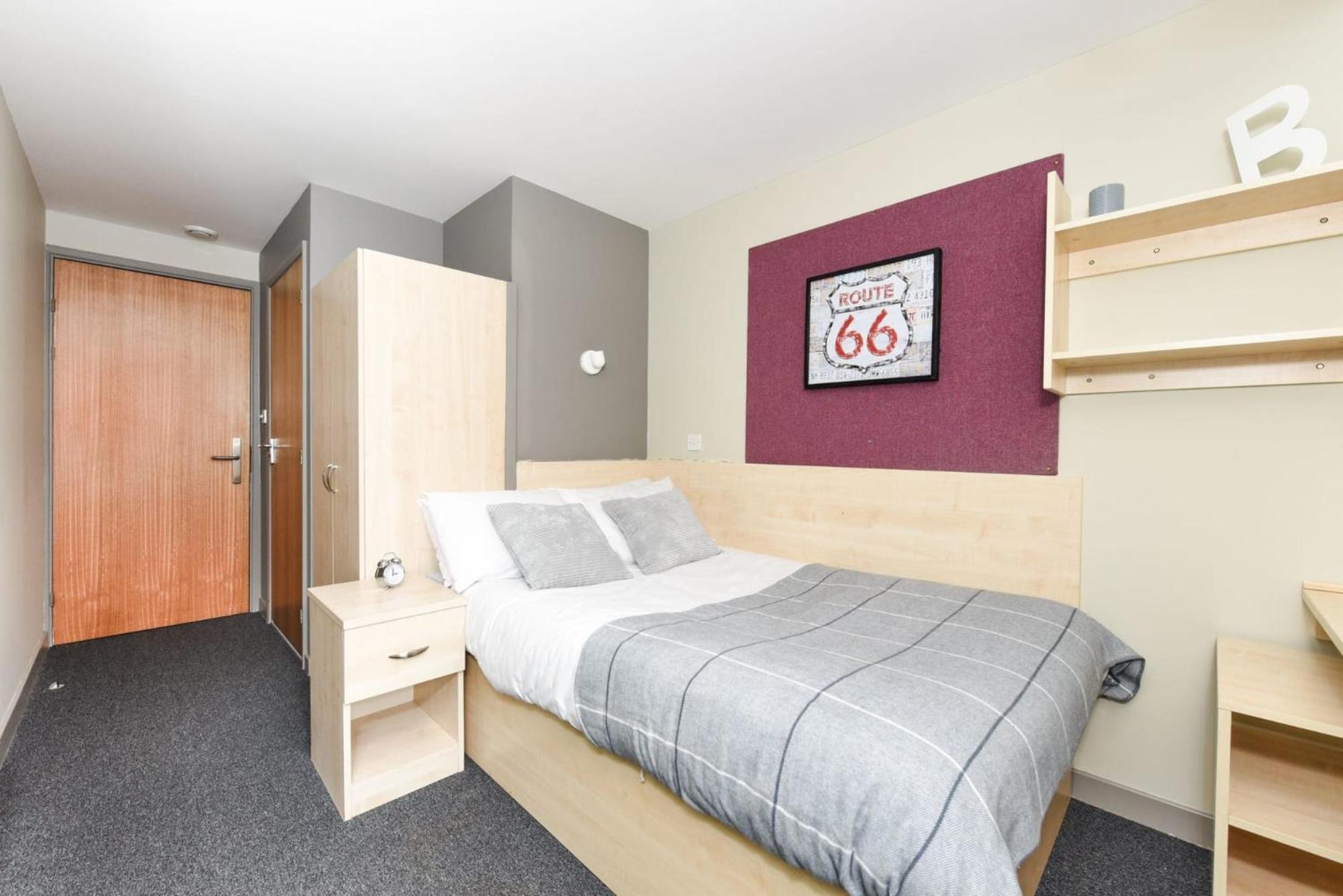 Warm And Cozy Ensuites At Mealmarket Exchange In *