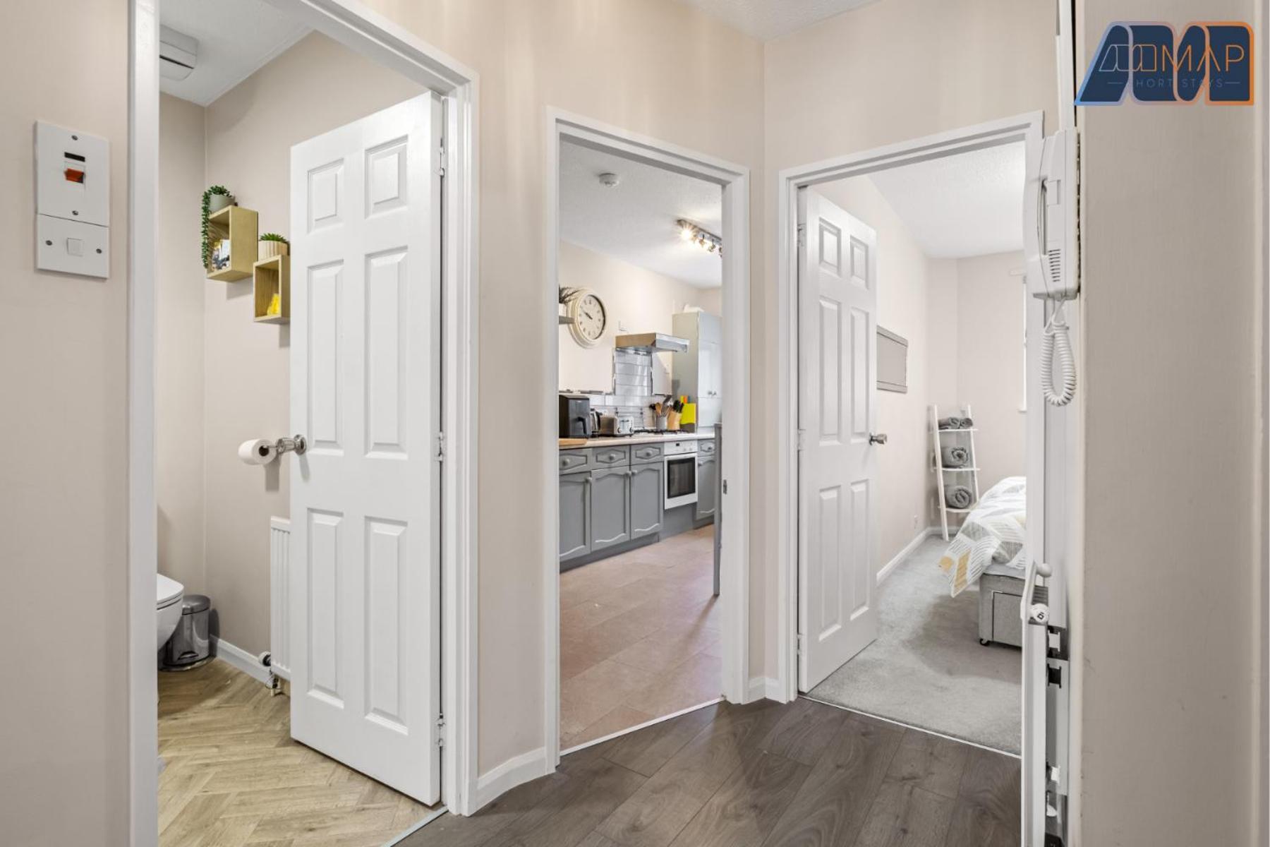 Apartment Modern In Whitehall Road *