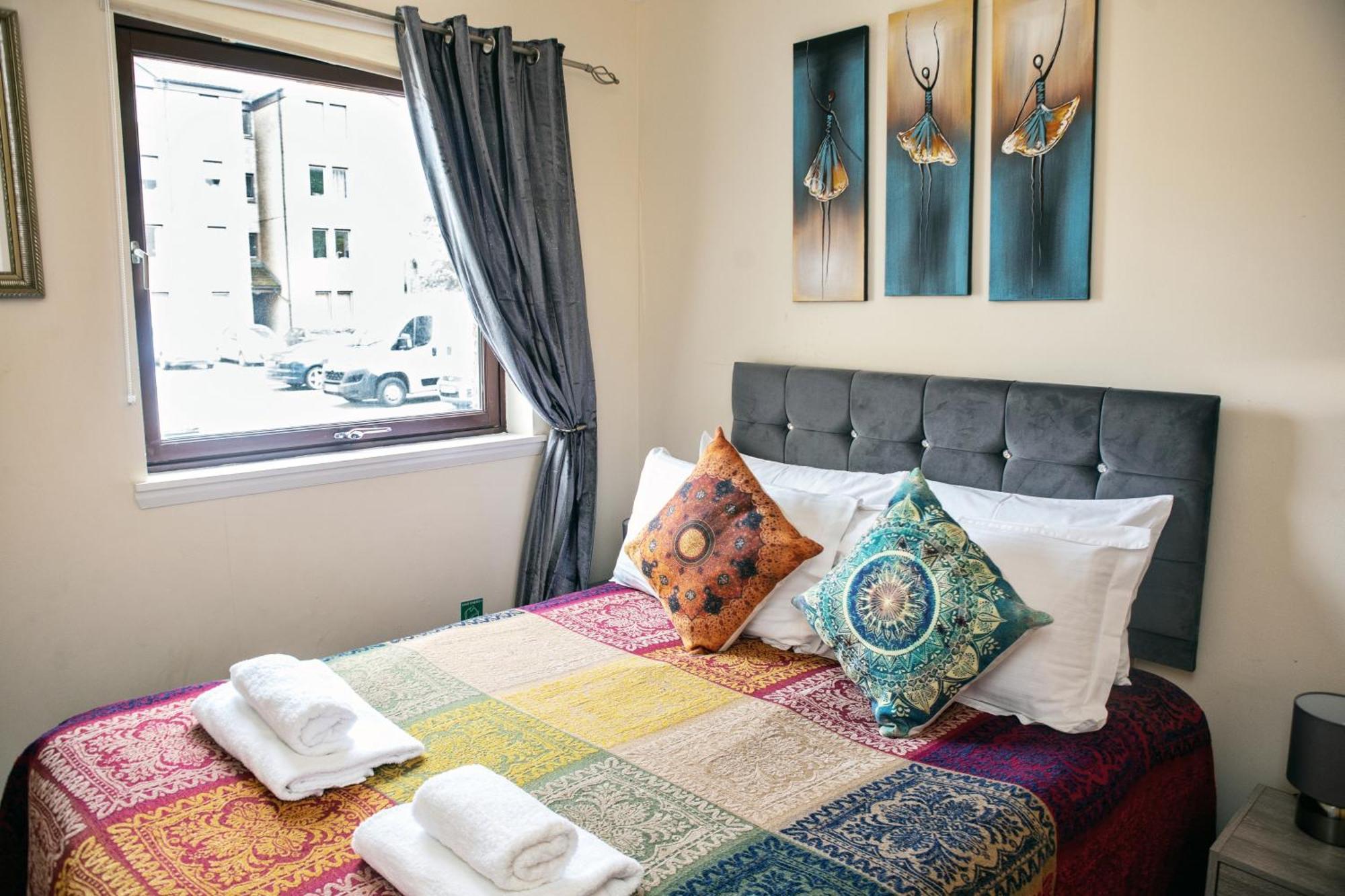 The Summit - Centre - Perfect For Long And Short Apartment Aberdeen