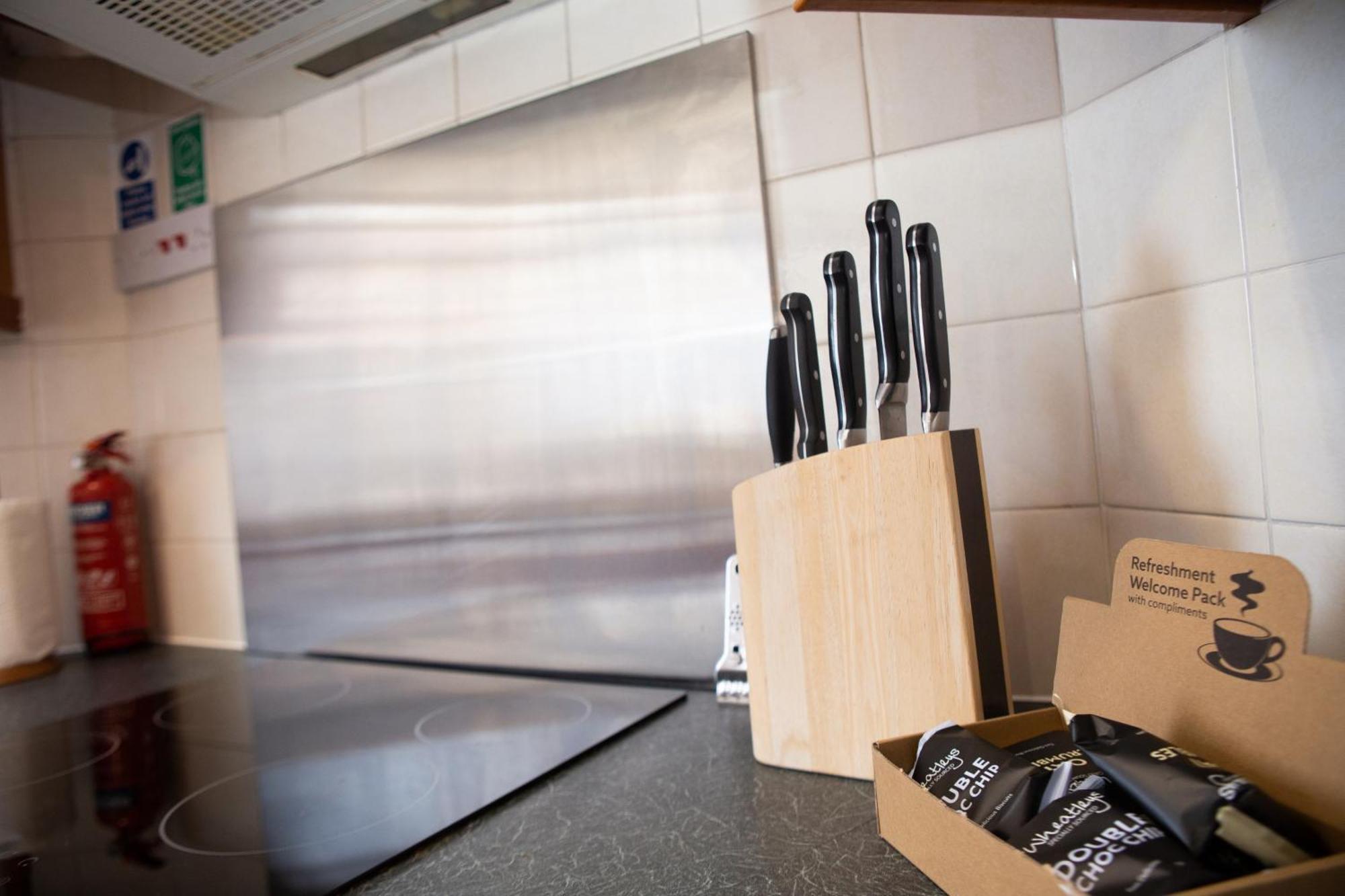 Apartment The Summit West End- Elegant With Free Parking In Prime Location Aberdeen