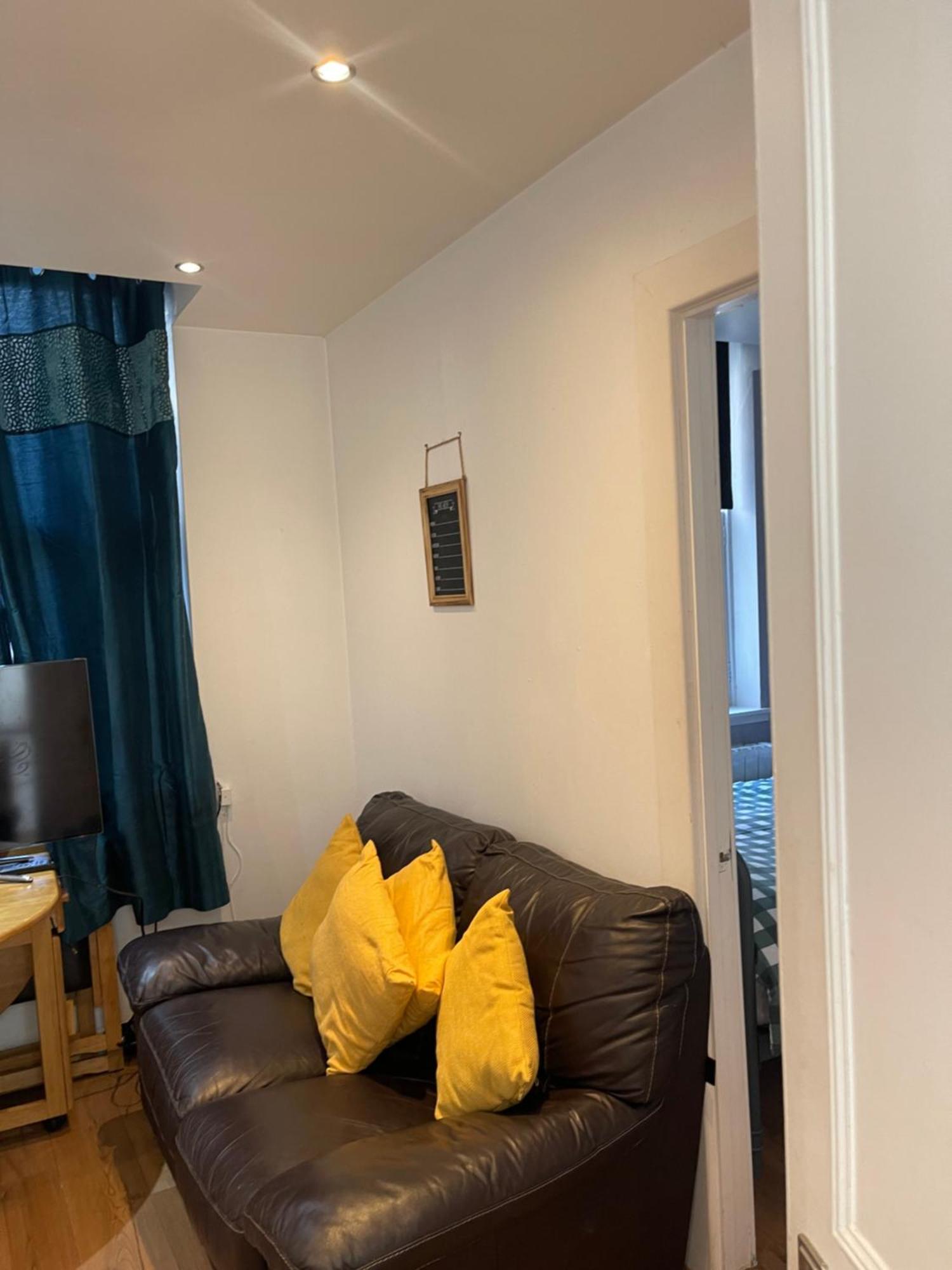 Apartment Basic One Bed Comfy *