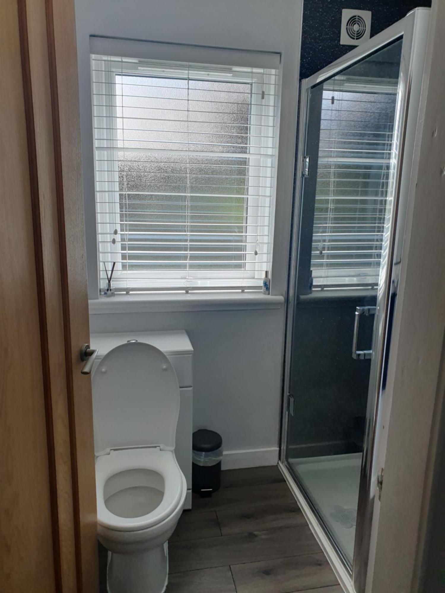 Cosy Modern 2 Bed Garden View Appartment, Parking, Tv Wifi * Aberdeen
