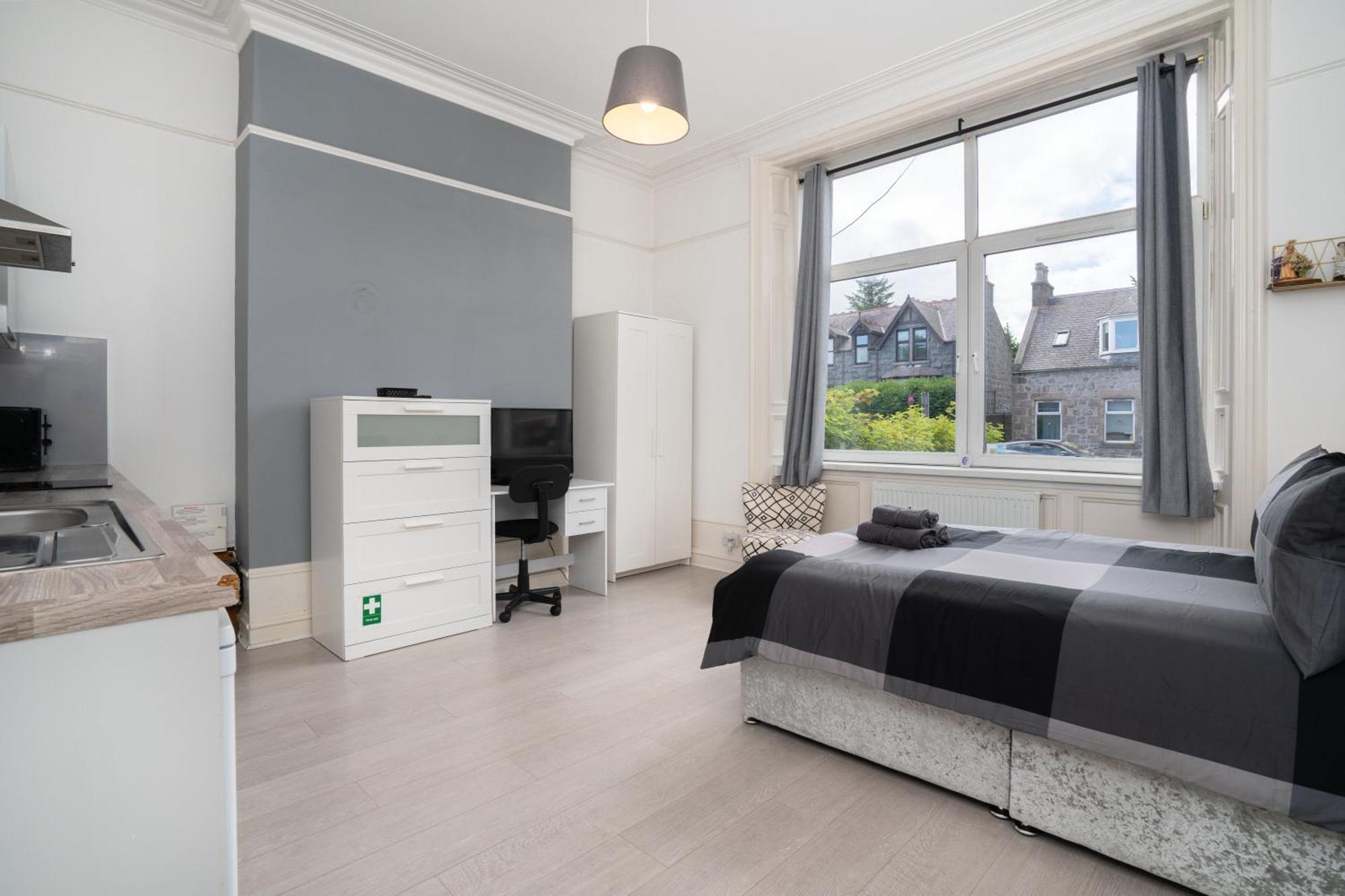 Cosy Fully Equipped 2, Close To * Aberdeen