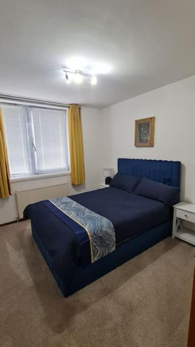 Apartment Number 63 Cosy 2 Bedroom Ground Floor Flat And Free Parking Outside Lez